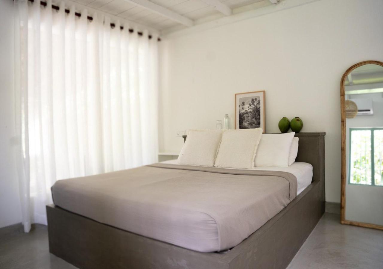 Water'S Edge Villa Ahangama Quarto foto